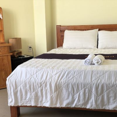 Deluxe Room Oscar Hotel Promo Code