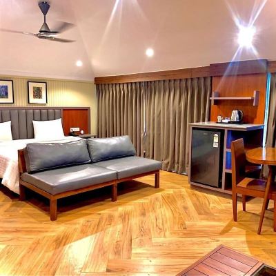 Family Penthouse Le Magnifique Promo Code