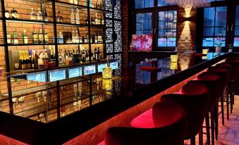 Twins Boutique Hotel - Housity