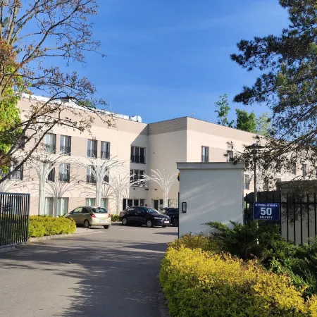 Green Garden Hotel