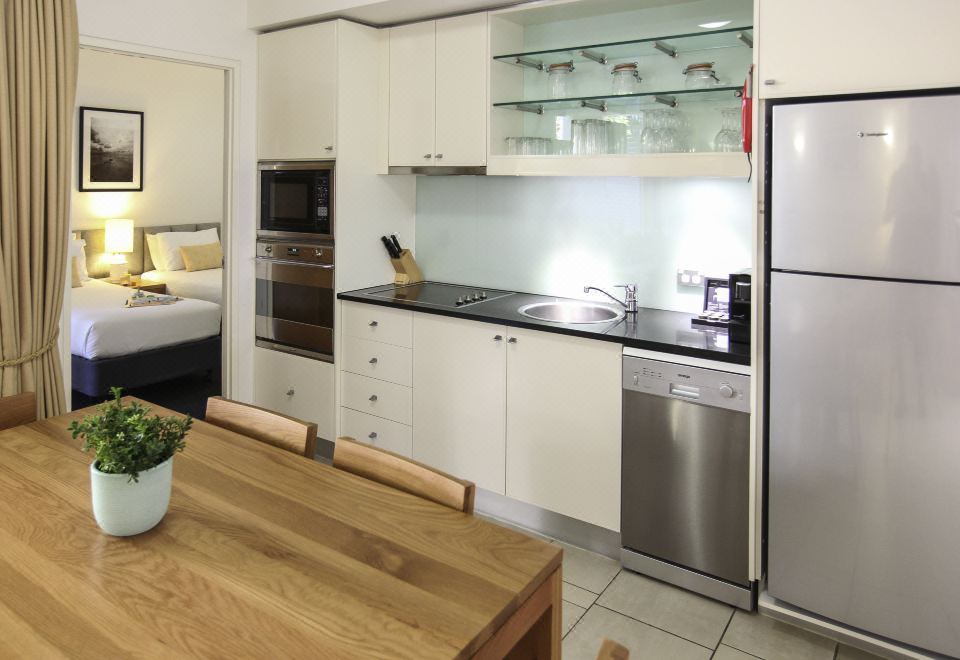 河景两卧室公寓