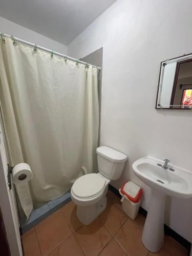 双人房（带独立浴室）