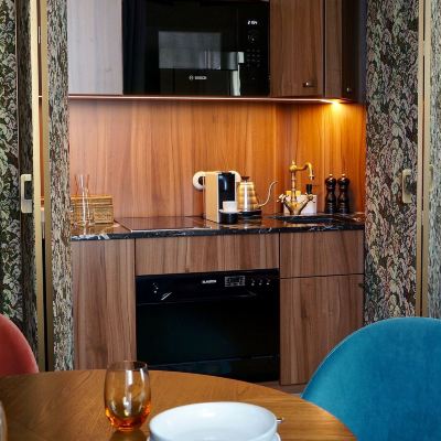 Junior Suite Hotel Motto Promo Code