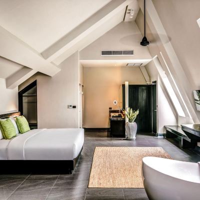 Deluxe Rooftop Suite Anjali by Syphon Promo Code