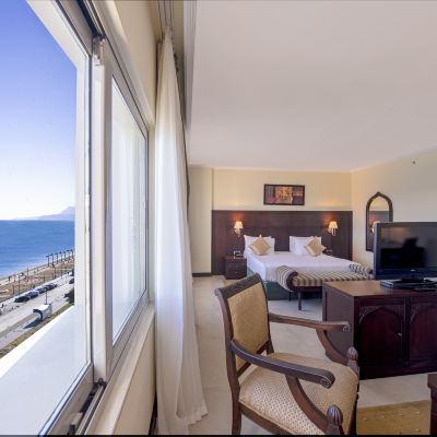 1 King Bed Junior Suite Sea Front