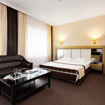 Junior Suite Parkoff Hotel Promo Code