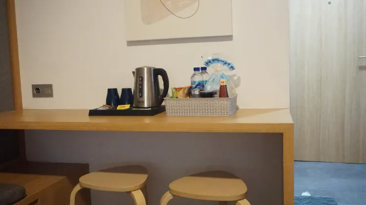 Grand Suite REQhome Apartment 食事・レストラン