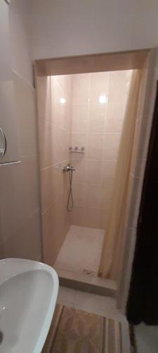 双人房（带独立浴室）