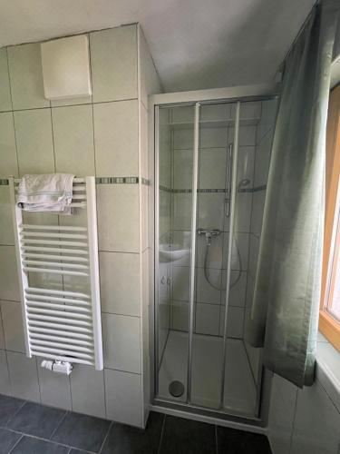 带阳台和露台的双卧室公寓