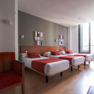 Triple Room Hostal Persal Promo Code