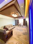 Longwei Holiday Hotel