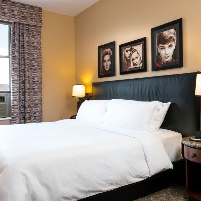 Superior Queen Room Washington Square Hotel Promo Code