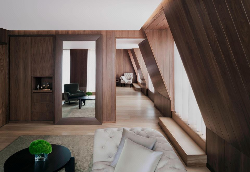 尊貴露臺套房，套房，1張特大床，露臺層，露臺