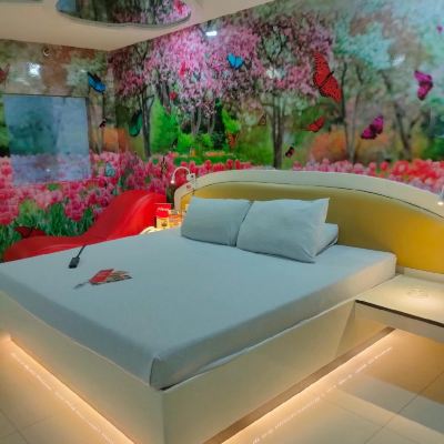 Themed Room With SPA Bath And Garage Hotel Sogo Malate Manila Promo Code