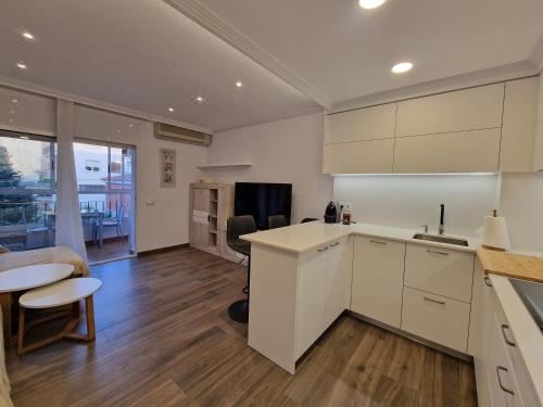 Primi One-Bedroom Apartment