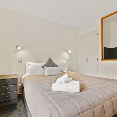 Standard Suite, 1 Bedroom, Kitchen (Unit-Sleeps 3) Alpine Garden Motel Promo Code