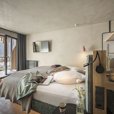 Deluxe Room Coolnest Promo Code