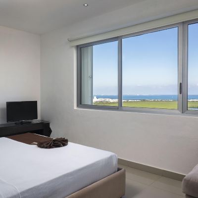 One Bedroom Suite With Sea View Suites Malecon Cancun Promo Code