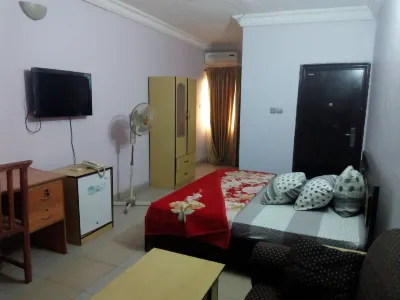 Prowess Hotel and Suites Hotels in 