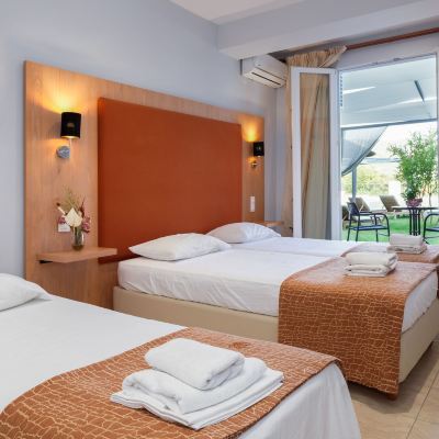 Standard Triple Room Hotel Punta Promo Code