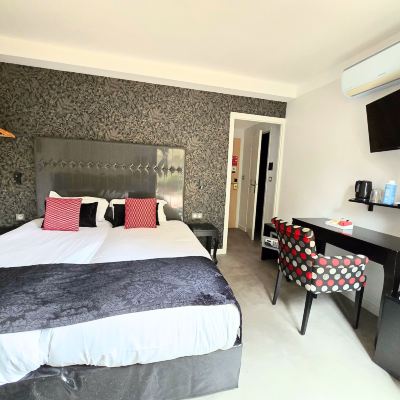Superior Room, Angle Tub, Terrace NYX Hotel Promo Code