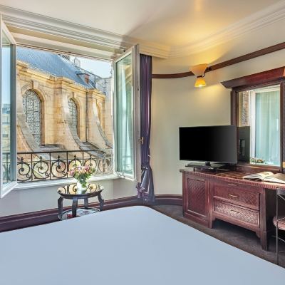 Deluxe Triple Room Hotel Pont Royal Paris Saint-Germain-des-Prés Promo Code