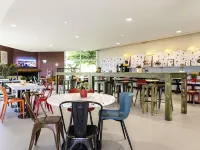 Greet Hotel Castres Saix