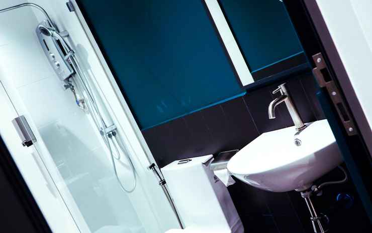 不设窗户的高级大床房