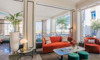Hotel Plaza Biarritz Plage - Handwritten Collection - Housity