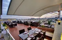 Lavender Premier Hotels in 