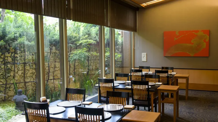 沖縄ハーバービューホテル 食事・レストラン