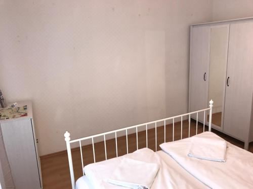 带城景的双卧室公寓