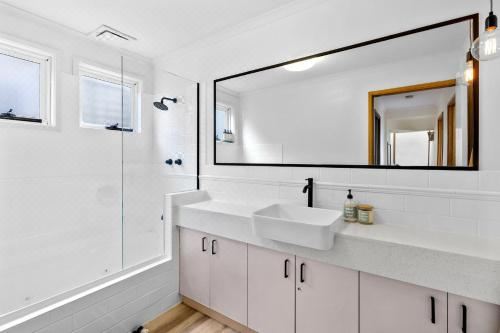 两卧室联排别墅