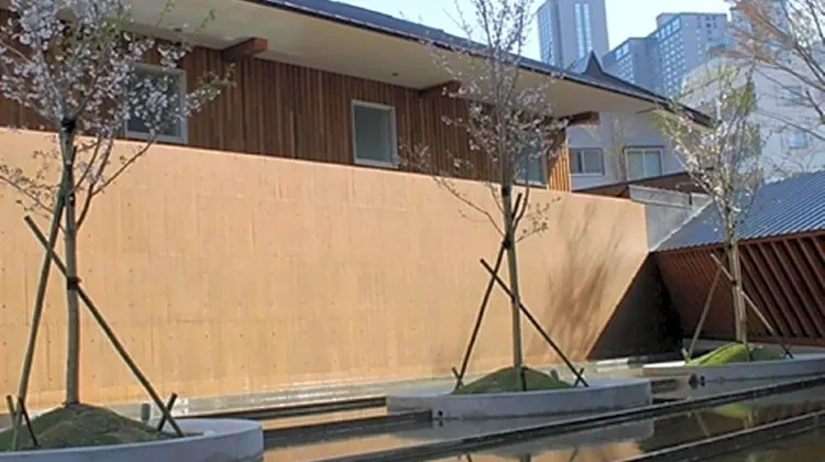 四季 Four Seasons YUZAWA クワトロ 外観