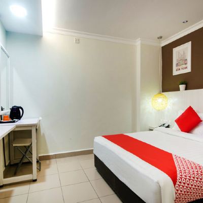 Bilik Double Standard Kupon OYO 761 City Hotel