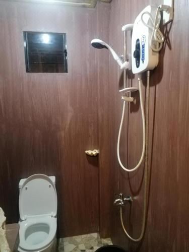 带阳台和海景的豪华双人房