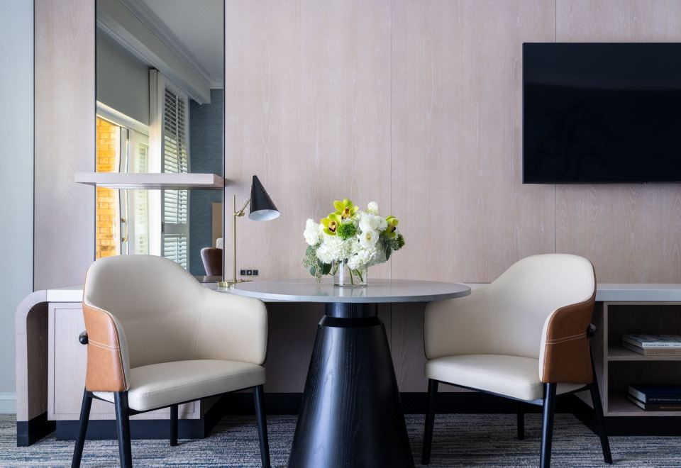 池畔别墅，别墅，两张大床，池畔，庭院