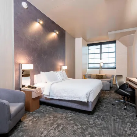 Courtyard Waterloo Cedar Falls