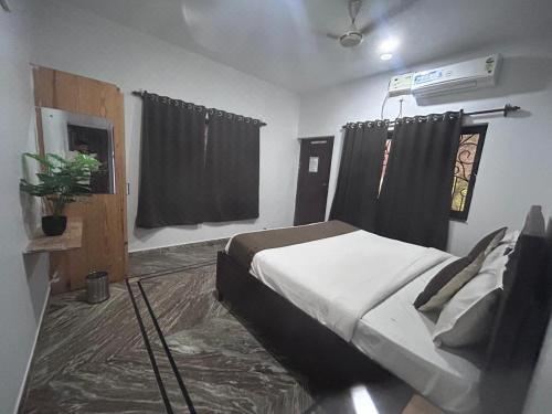 4 BHK Blue Ocean Villa Baga BeachDeluxe Villa