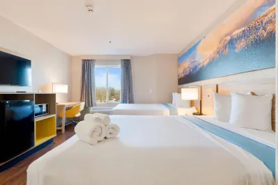 Days Inn by Wyndham Thornton Hotels in 