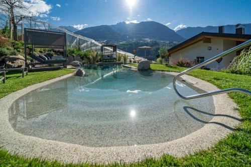 高级一卧室带阳台公寓