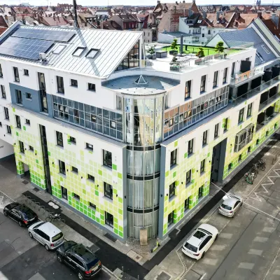 อพาร์ทเมนต์เอคอะสมาร์ทพรีเมี่ยมซิตี้ โรงแรมใกล้สนามกีฬา Nuremberg