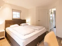 Family Villa + Sauna & Sunroom Hotels in 