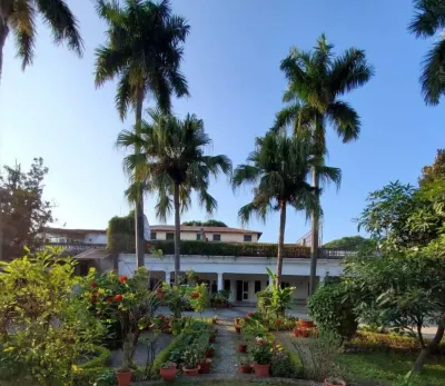 Mango Tree Courtyard Dehradun โรงแรมใน