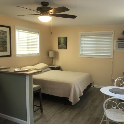 #05 Bungalow W/Bath, Kitchenette Aarons Cottage Promo Code