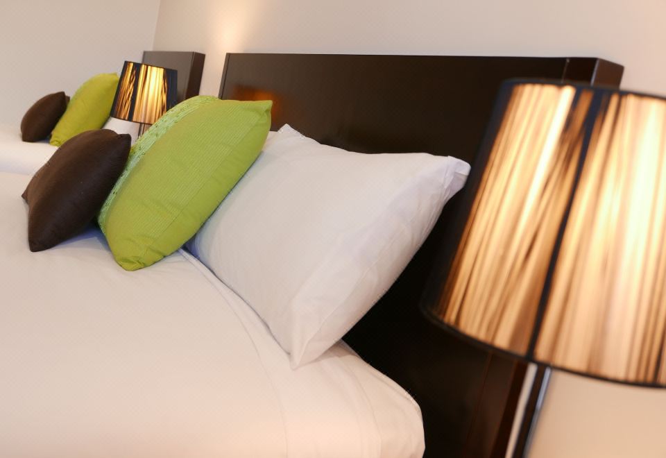 Junction MotelDeluxe Twin Room