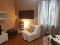 AstraLek - Pet & Trekking - Free Parking - Vicino Ospedale Manzoni