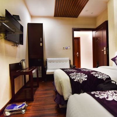 Executive King/Twin Bedroom Hotel Kama International Promo Code