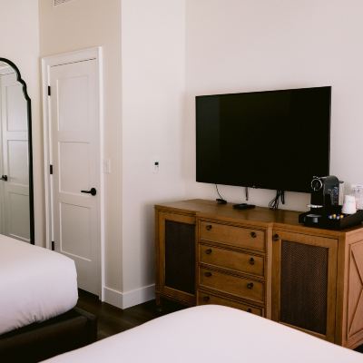 Deluxe Room, 2 Queen Beds (Standard Two Queen, Private Balcony) Homestead Resort Promo Code