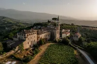 Castello di Semivicoli Ξενοδοχεία στην πόλη 